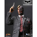 Hot Toys: Harvey Dent (Two-Face)