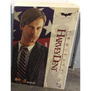 Hot Toys: Harvey Dent (Two-Face)